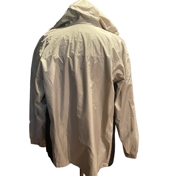 Brand new lightweight jacket by I5 apparel. - Picture 2 of 7